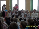 Pasowanie na czytelnika uczniów klasy I 
