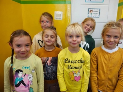 UŚMIECH ZAMIAST AGRESJI