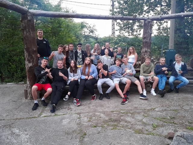 Wycieczka klasy VIII do Pokrzywnej