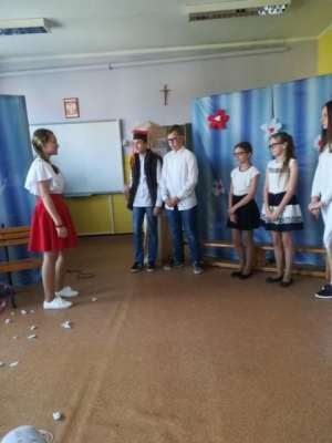 apel 3 Maja