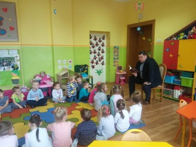 czytanie w przedszkolu