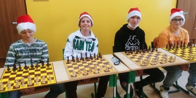 Potyczki  szachowe z św. Mikołajem