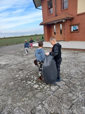 sprzątanie świata
